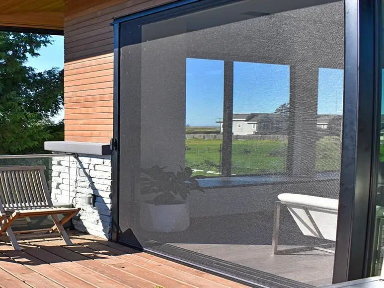 Mirage 1750 Retractable Screens