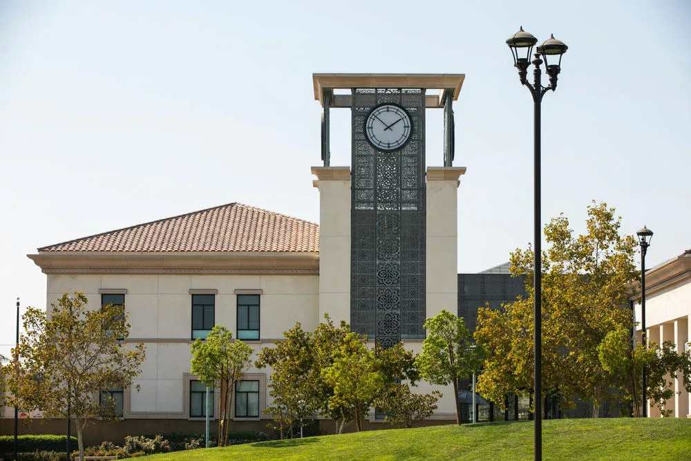 Professional Closet Doors Installation Services in Fontana