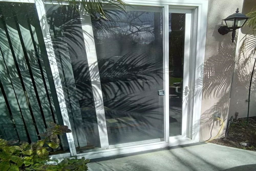 How to Identify and Fix Common Sliding Door Locking Issues