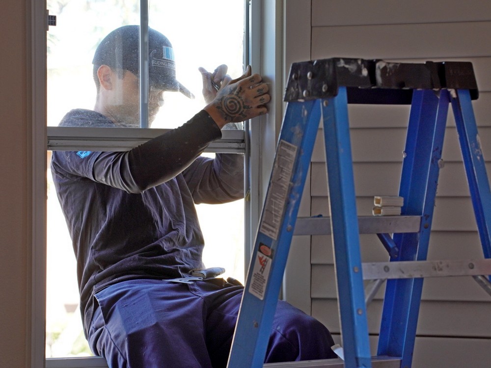 Reliable Window Repair for Your Home and Business