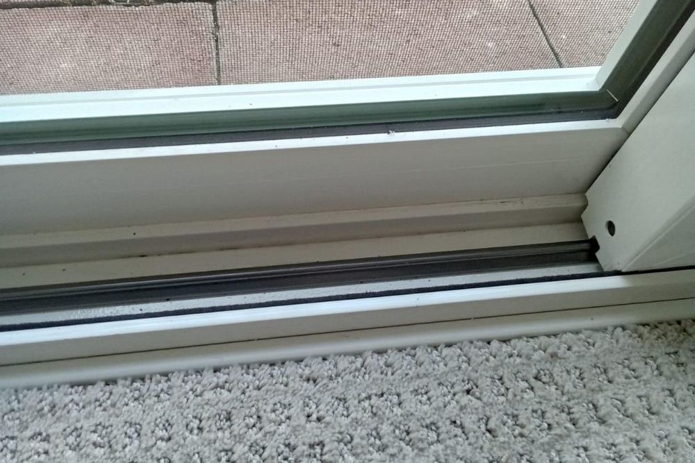 How Sliding Door Track Repair Improves Door Safety and Performance